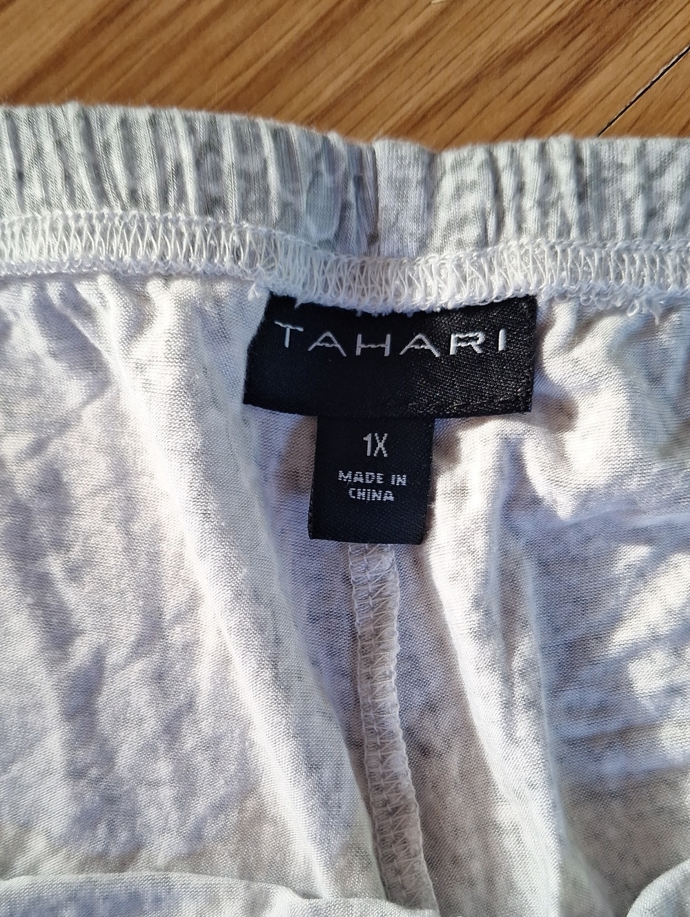 Tahari Gray Lace-Sleeve Women's Pajama Set - Picture 4 of 6